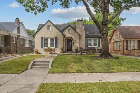 2736 Willing Ave, Fort Worth, TX 76110
