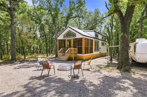 710 Rio Roxo Rd, Gordonville, TX 76245