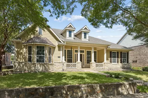 6955 Clay Academy Blvd, Dallas, TX 75236
