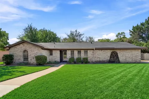 509 Hillside Rd, Colleyville, TX 76034