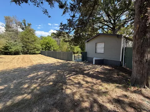 3278 Cedar Bnd Dr, Wills Point, TX 75169