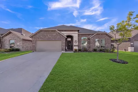 113 Independence Dr, Joshua, TX 76058