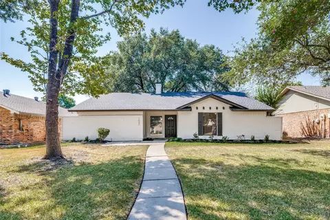 1022 Holland Dr, Garland, TX 75040