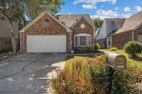2054 Wanderlust Dr, Lewisville, TX 75067
