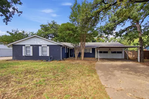 1704 Robin Rd, Pantego, TX 76013