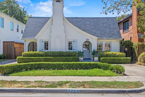 3703 Granada Ave, Dallas, TX 75205