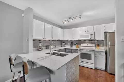 6108 Abrams Rd #403, Dallas, TX 75231