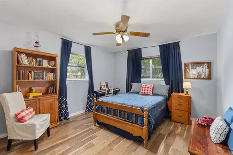 Bedroom - 900 E Fitzgerald St, Bangs, TX 76823 photo 3 of 5