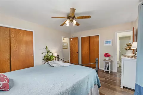 Bedroom - 900 E Fitzgerald St, Bangs, TX 76823 photo 2 of 5
