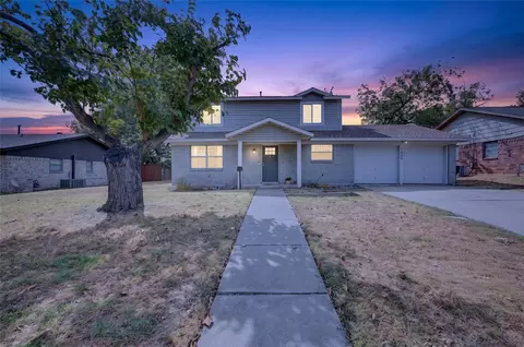 1804 Mims St, Fort Worth, TX 76112