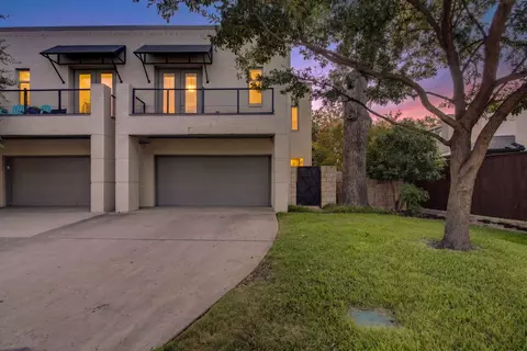 415 Templeton Dr, Fort Worth, TX 76107