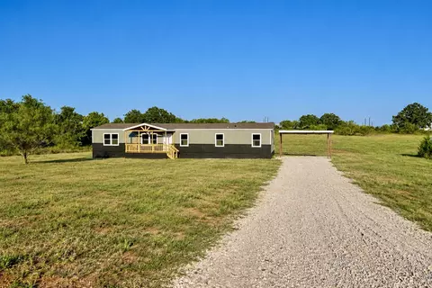 2012 Buffet Way, Poolville, TX 76487
