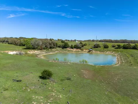 1230 County Rd #2475, Alvord, TX 76225