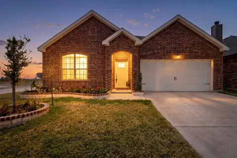 1794 Gleasondale Pl, Forney, TX 75126