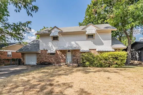 1313 Killian Dr, Arlington, TX 76013