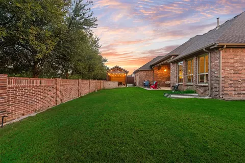 Exterior - 409 Rawhide Path, Keller, TX 76248 photo 9 of 10