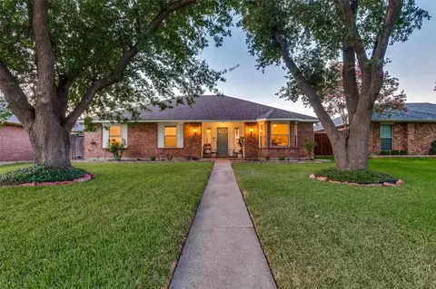 2021 Clearwater Trl, Carrollton, TX 75010
