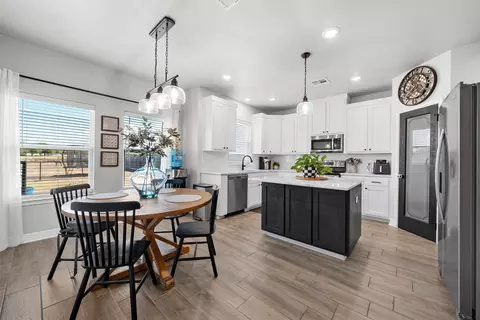 Kitchen - 129 Dana Point Dr, Lorena, TX 76655 photo 5 of 5