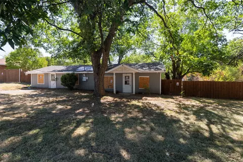 2232 S Belt Line Rd, Dallas, TX 75253