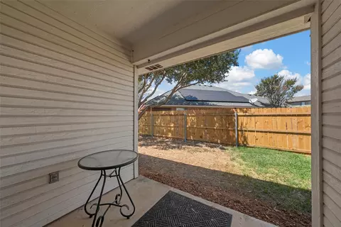 Exterior - 10120 Colony Dr, Waco, TX 76708 photo 4 of 9