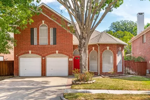 921 Parker Dr, Coppell, TX 75019