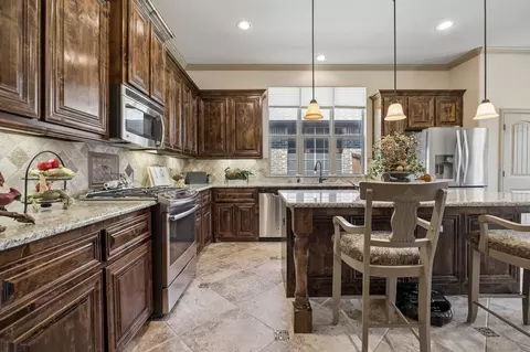 586 Bordeaux Dr, Rockwall, TX 75087