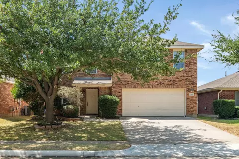 13249 Elmhurst Dr, Fort Worth, TX 76244