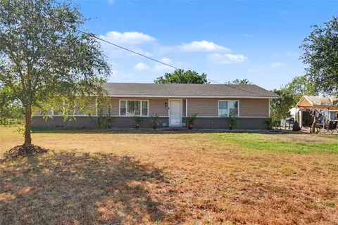 4205 W Park Row Blvd, Corsicana, TX 75110