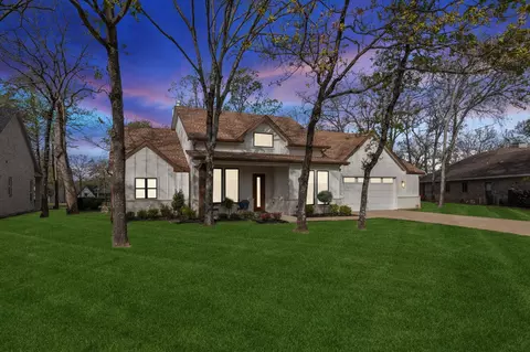 Exterior - 207 Colonial Dr, Mabank, TX 75156 photo 10 of 10