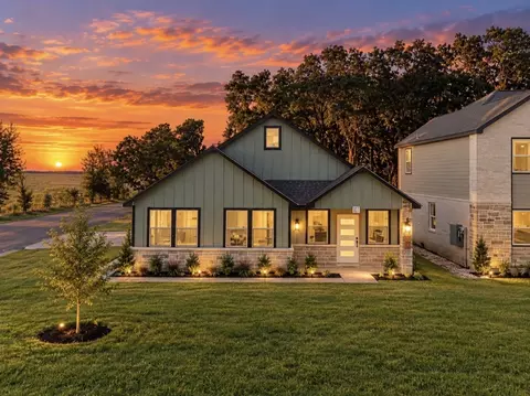 101 Water Oak Rd, Trinidad, TX 75163