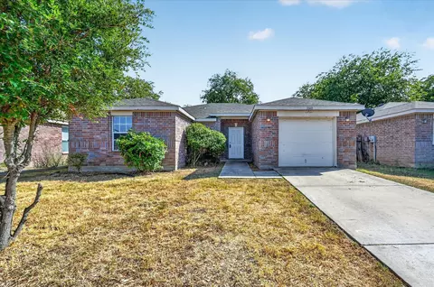 3140 Ronay Dr, Forest Hill, TX 76140