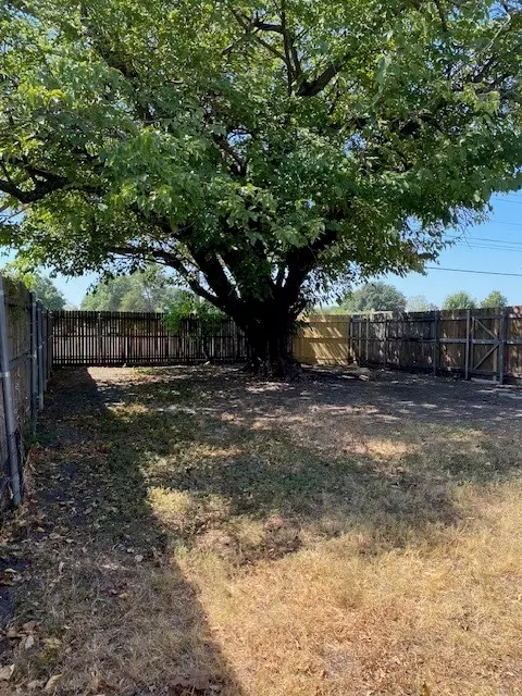 2022 Tiehack Ln, Garland, TX 75044