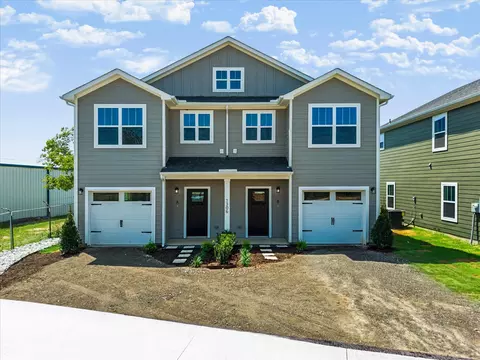 1306 Country Rd, Whitesboro, TX 76273
