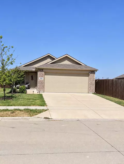 2529 Russell St, Crandall, TX 75114