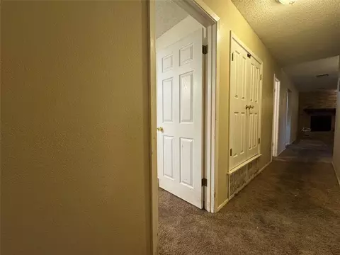 Entry Way - 721 Mackey Ranch Rd, Eddy, TX 76524 photo 2 of 3