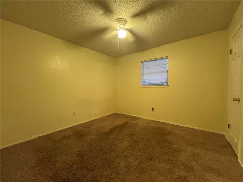 Bedroom - 721 Mackey Ranch Rd, Eddy, TX 76524 photo 1 of 7