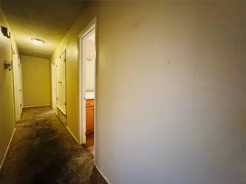 Entry Way - 721 Mackey Ranch Rd, Eddy, TX 76524 photo 1 of 3