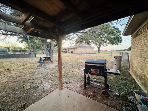 Exterior - 721 Mackey Ranch Rd, Eddy, TX 76524 photo 6 of 11