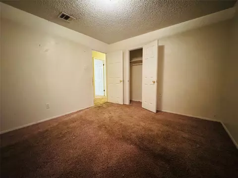 Bedroom - 721 Mackey Ranch Rd, Eddy, TX 76524 photo 4 of 7