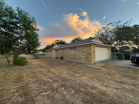 Exterior - 721 Mackey Ranch Rd, Eddy, TX 76524 photo 3 of 11