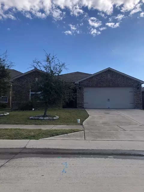 303 Soap Tree Dr, Princeton, TX 75407