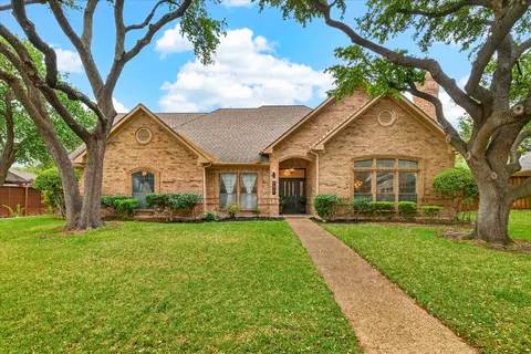 7417 Hiddencreek Dr, Dallas, TX 75252
