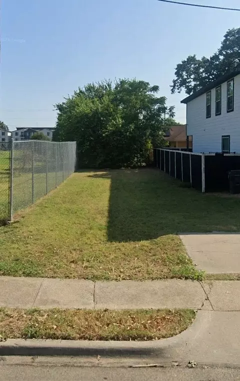 3410 Meadow St, Dallas, TX 75215