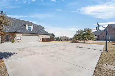 Exterior - 301 Rustic View Ln, Aledo, TX 76008 photo 8 of 8