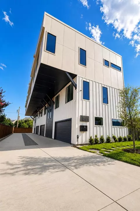 1311 Madrigall Pkwy, Dallas, TX 75206