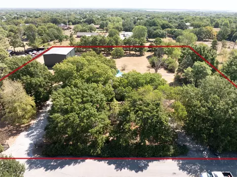 440 Holly Ln, Lucas, TX 75002