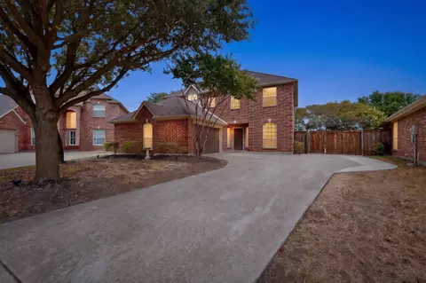 109 Evening Star Cir, Red Oak, TX 75154