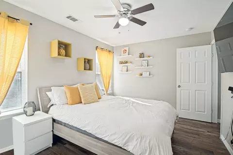 Bedroom - 105 Mitchell Cir, Terrell, TX 75160 photo 4 of 4