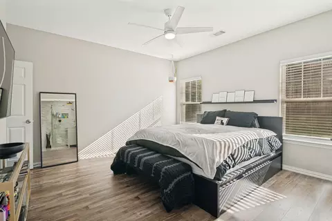 Bedroom - 105 Mitchell Cir, Terrell, TX 75160 photo 1 of 4