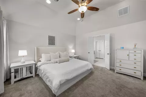 Bedroom - 237 Big Creek Loop, Hewitt, TX 76643 photo 3 of 6